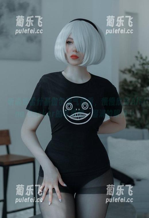 Alina Becker 听说埃雷什基伽尔湿气很重,慢慢欣赏Alina Becker的写真吧,湿润的眼神…